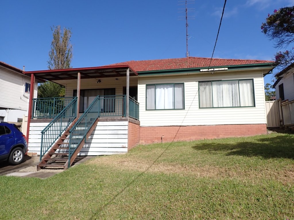 Building & Pest Report - 22 Denise Street, Lake Heights Cover Image 22 Denise St - Building & Pest Report - 22 Denise Street, Lake Heights