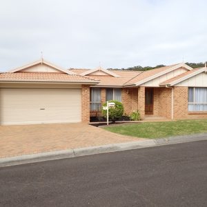Cover Image 3 Pendleton Cl 300x300 - Building & Pest Report - 84 Heaslip St Coniston