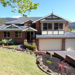 Building & Pest Report - 137 Jacaranda Ave Figtree Cover Image 8 10 Mungurra Hill 300x300 - Building & Pest Report - 137 Jacaranda Ave Figtree