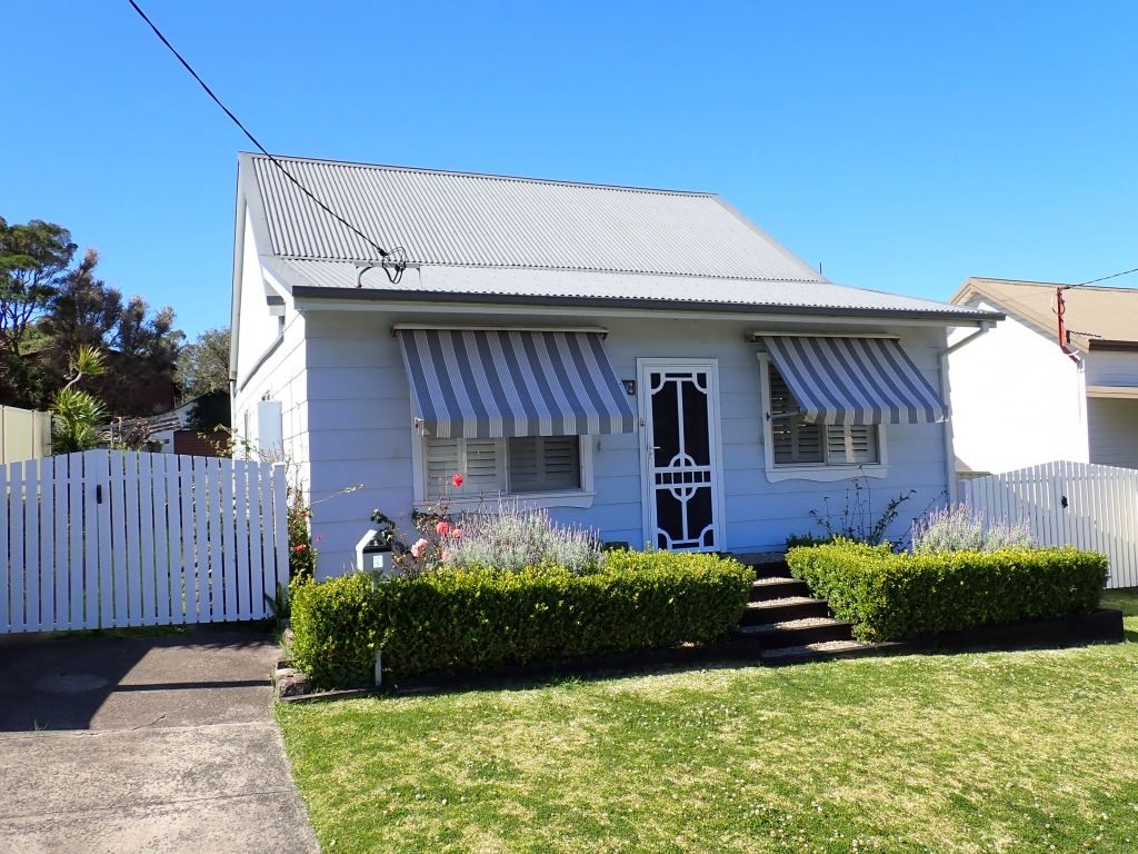Building & Pest Report - 9 Robert St Corrimal Cover Image 9 Robert St - Building & Pest Report - 9 Robert St Corrimal